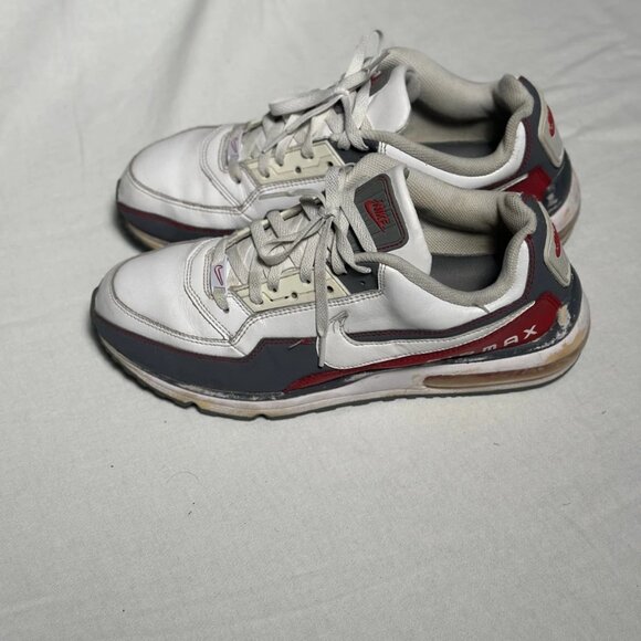 Size 11.5 - Nike Air Max White and Red - Picture 3 of 8